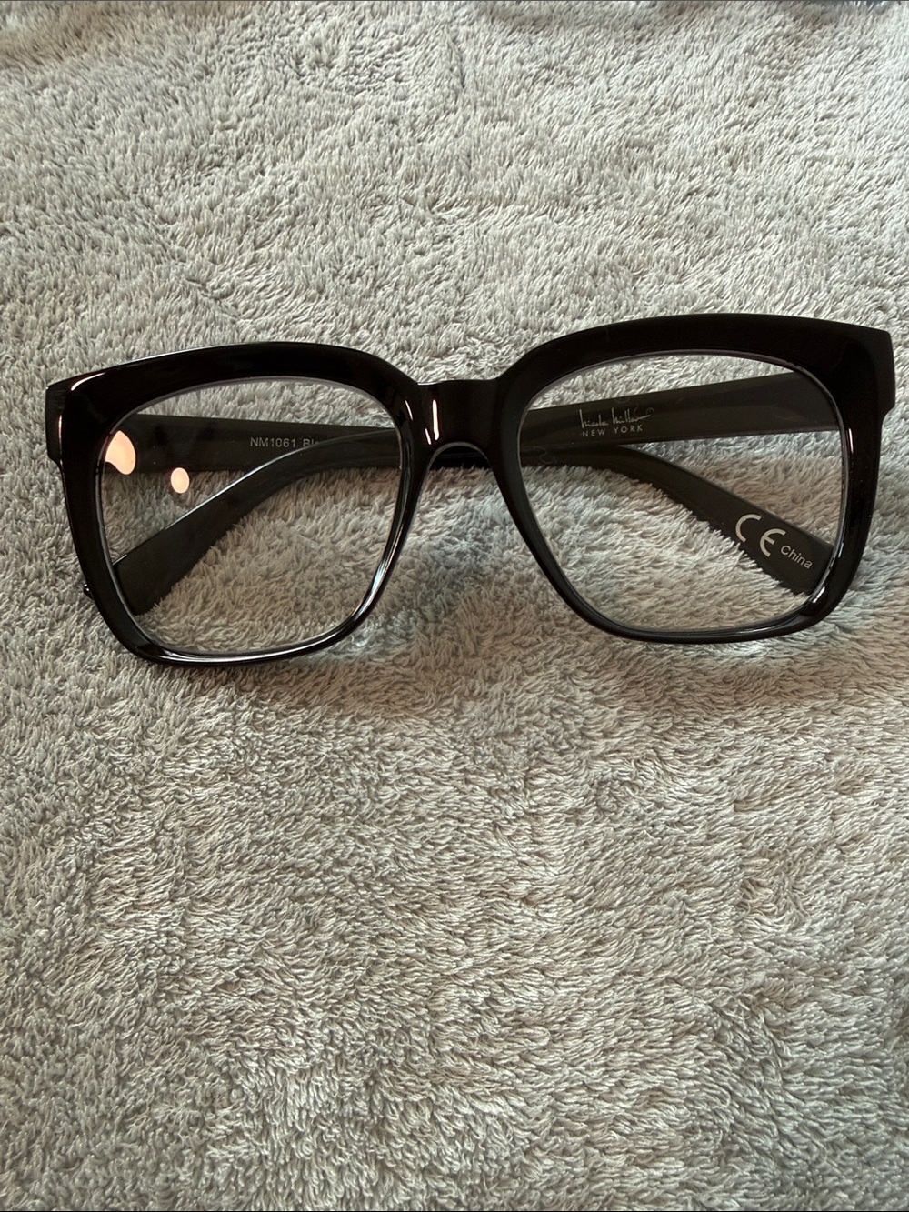 Nicole Miller Women's Clear, Blue & Black Fashion Reading Glasses Set +1.50 - Picture 2 of 5
